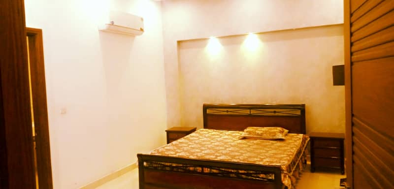 Furnished Room for rent in dha phase 8 ex park view 3