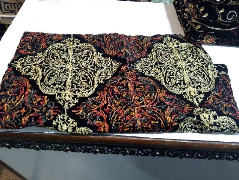 ladies velvet embroidered shawls 4