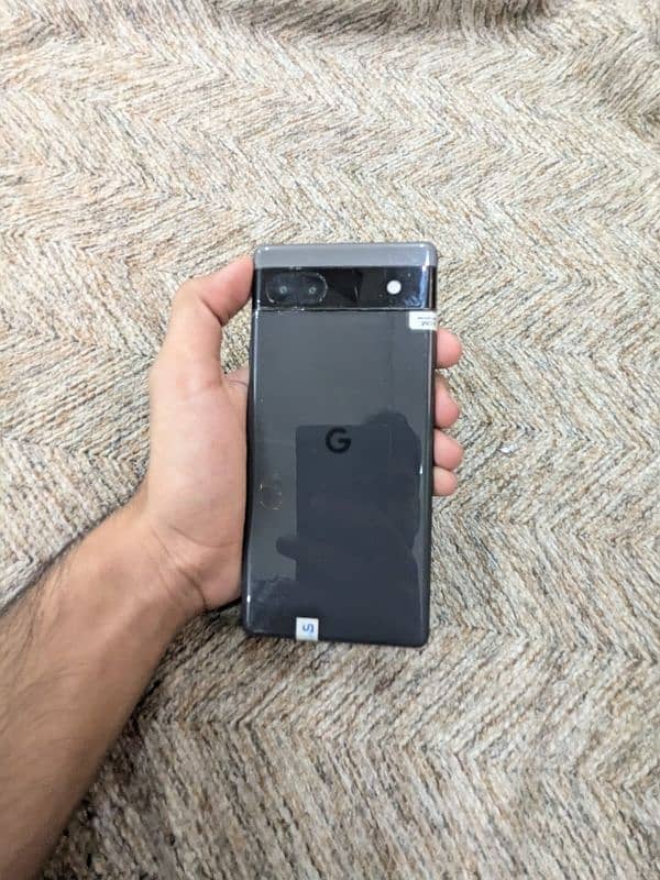 Google pixel 6a. . . . . . . . . . . . . . . . condition 1000/10 3