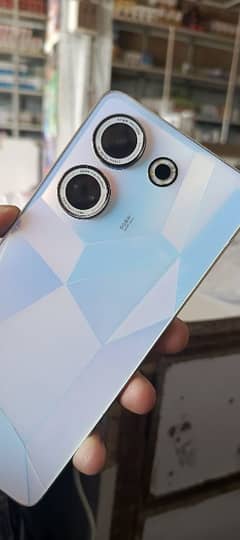 Tecno Camon 20