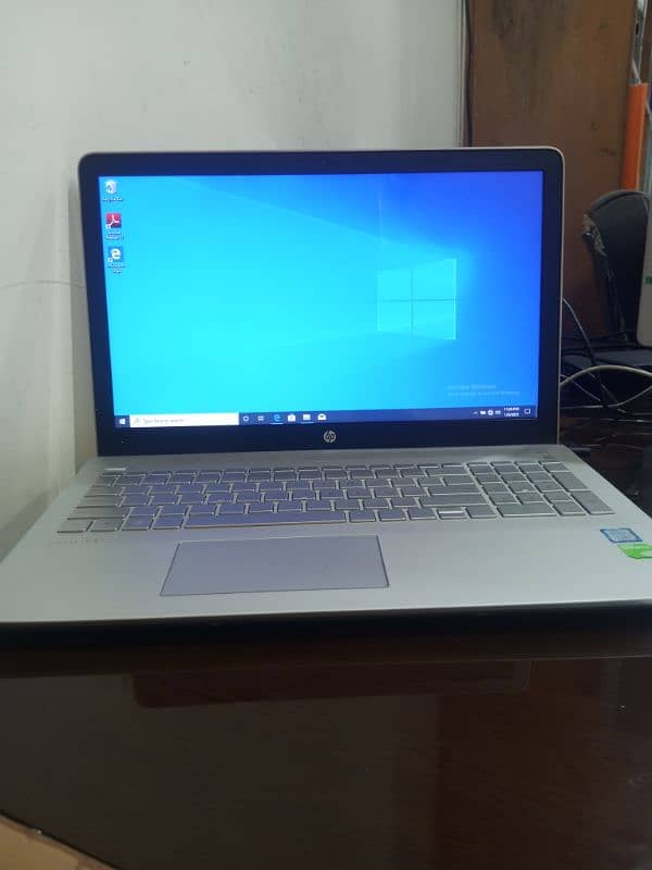 HP laptop core i7 8 gb Ram with SSG 230Gb Battery health weak 2