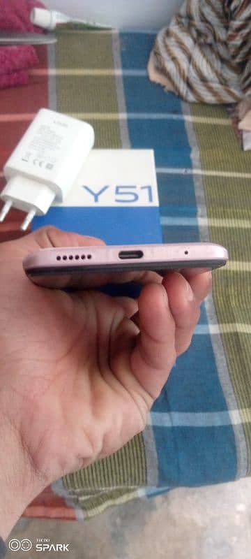 vivo y 51 4