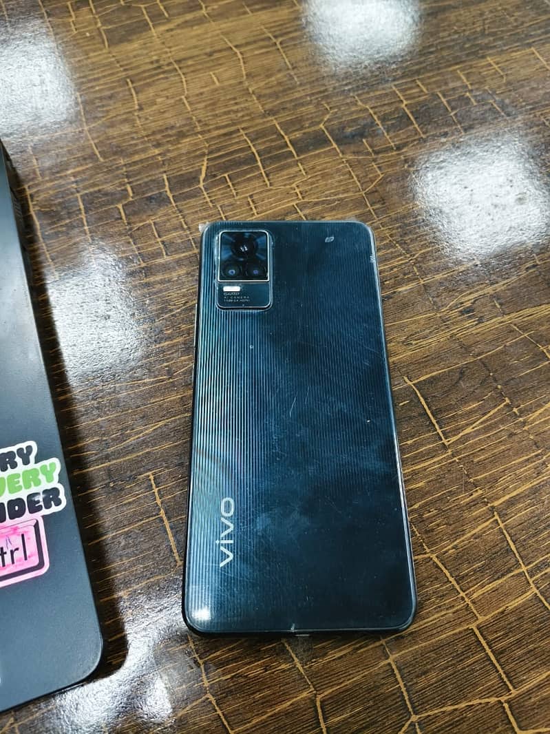 Vivo V21e 3