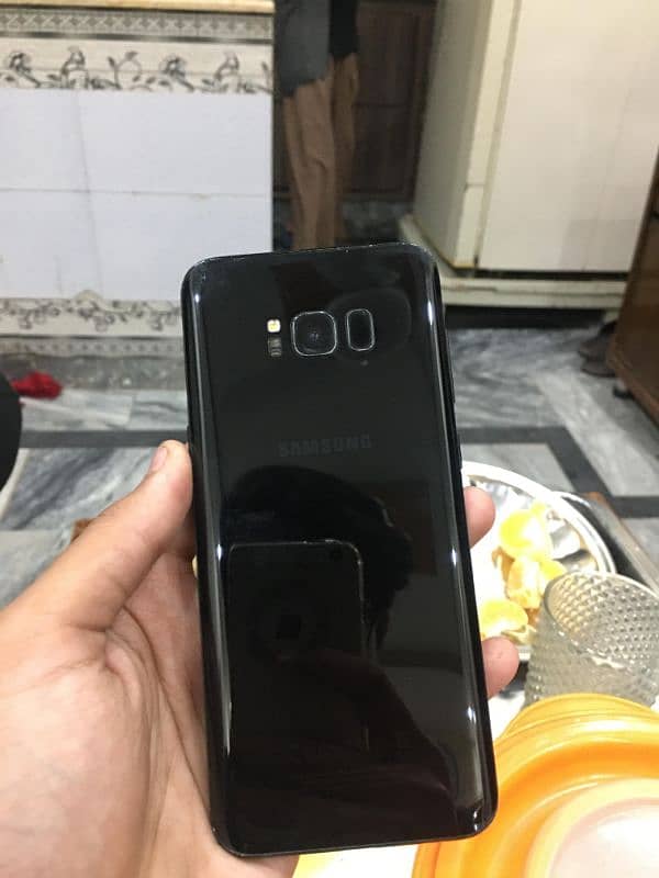 Samsung galaxy S8 plus. 6