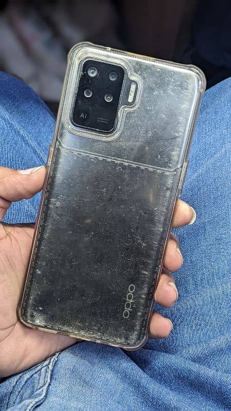 oppo f19 pro 8+3.128 ezchamge possible Dust sirf Cover me haback saf h 0