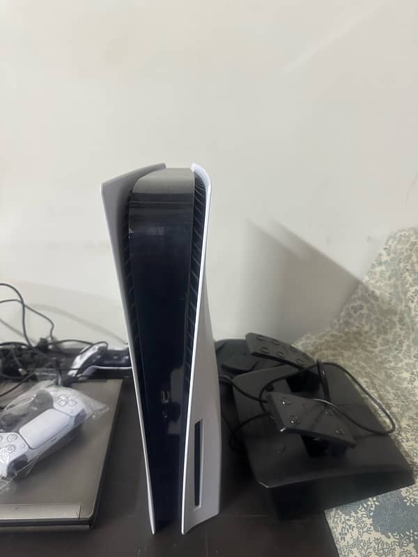 ps5 slidly used 2