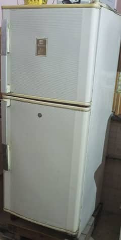 DAWLANCE REFRIGERATOR