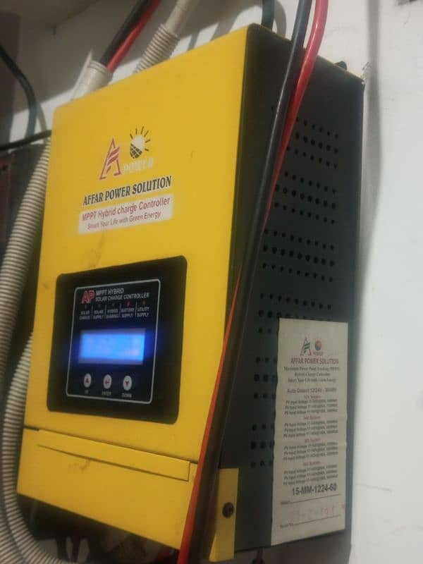 AFFAR MPPT CHARGE CONTROLLER HYBRID 1