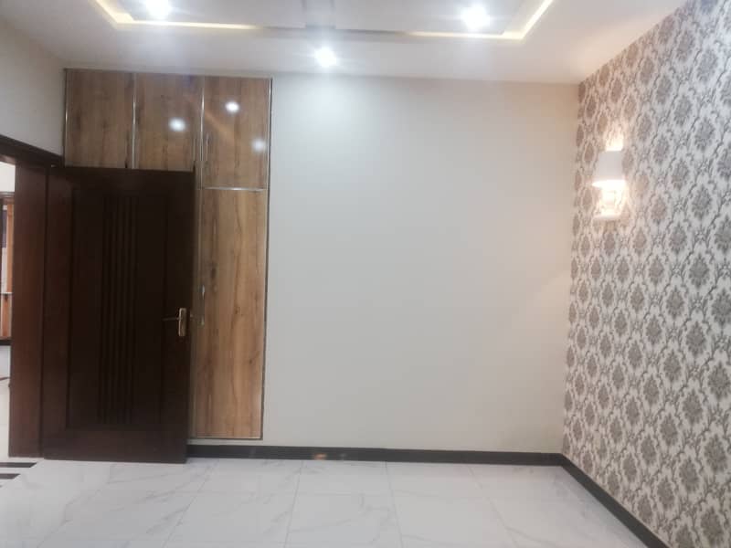 10 MARLA LUXURY HOUSE FOR SALE IN SECTOR C BAHRIA TOWN LAHORE 4