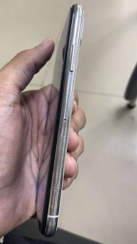 I Phone X 64gb pta 3