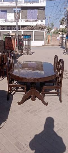 Dinning Table With Chairs