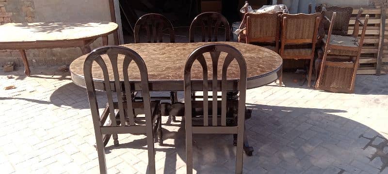 Dinning Table With Chairs 6