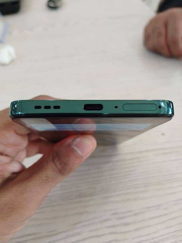 OPPO Reno 12F 2