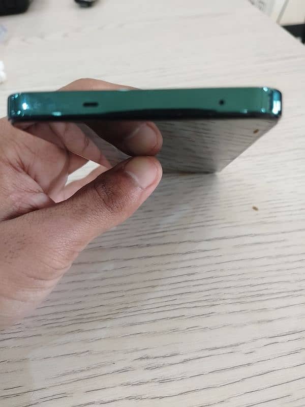 OPPO Reno 12F 3