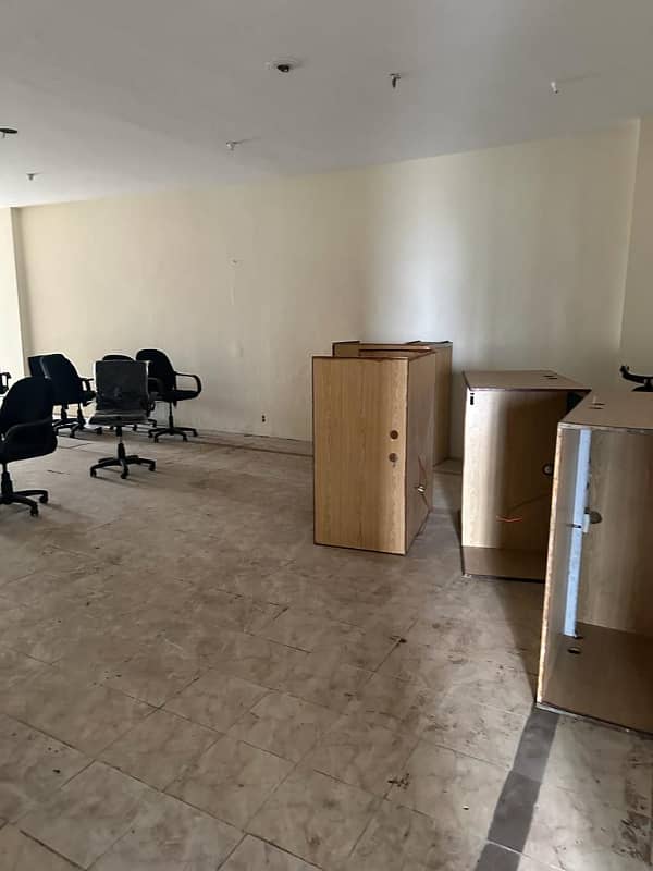 1800 Square Feet Office Available For Rent At Main Boulevard Gulberg 14