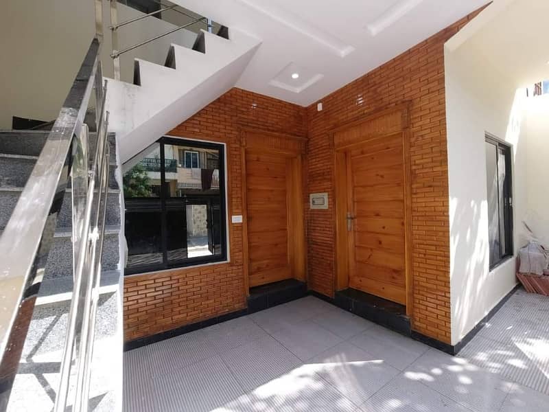 G-10 beautiful house for rent ideal location 3