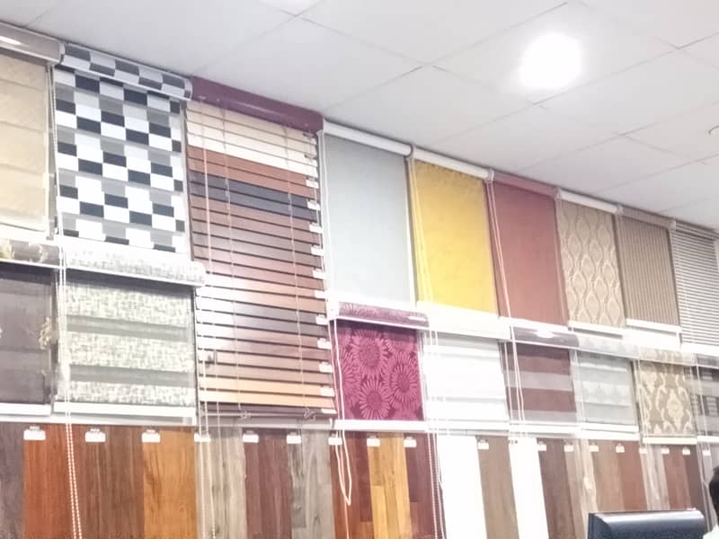 Window blinds/Wood floor/Pvc floor/Wallpaper 3