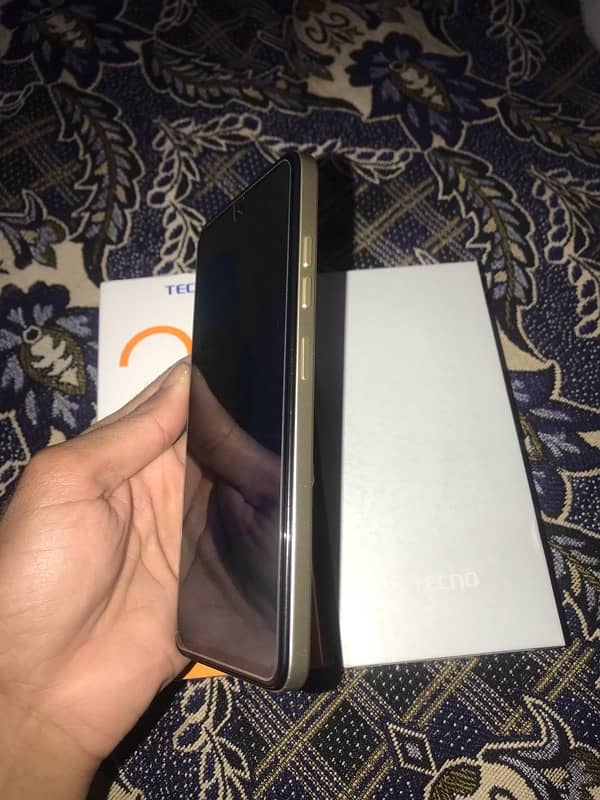 Tecno Spark 20c brand new just box open 4/128 gb 3