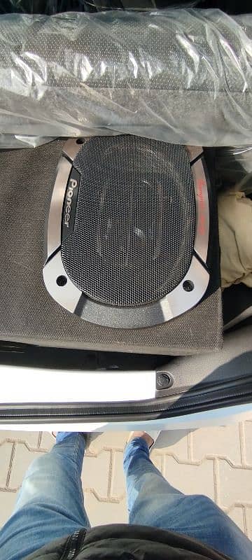 car amplifier speaker subwoofer 2