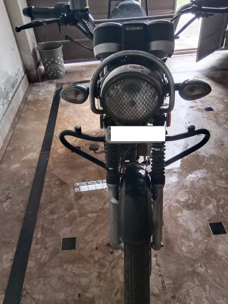 Suzuki GS 150 SE Model 2021[TOTAL GENIUN] 1