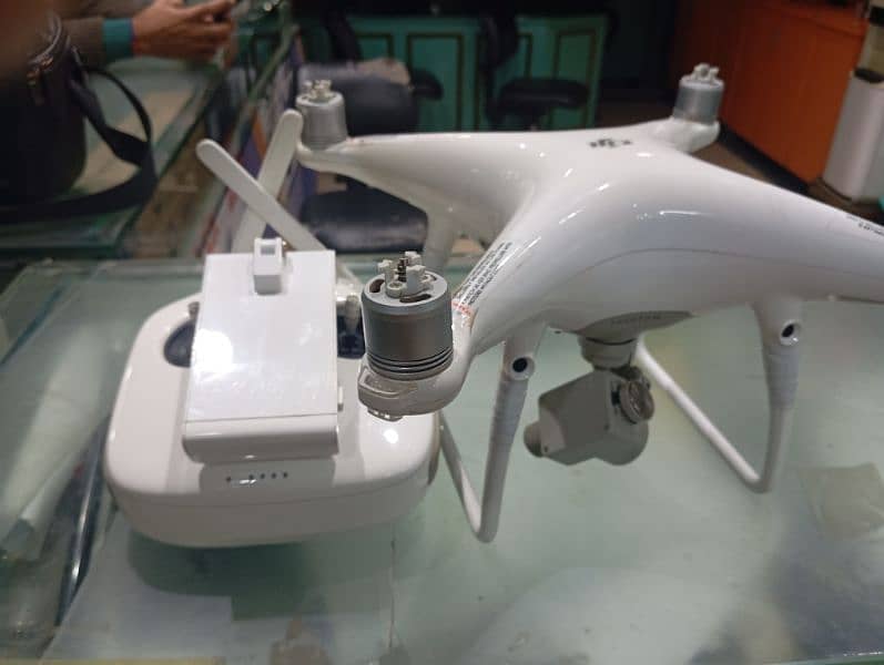 phantom 4 advance with 2 batteries 5