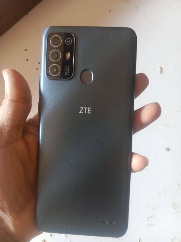 ZTE blade A52 4/64 condition 90,% ok with box PTA provide 2 sim 2