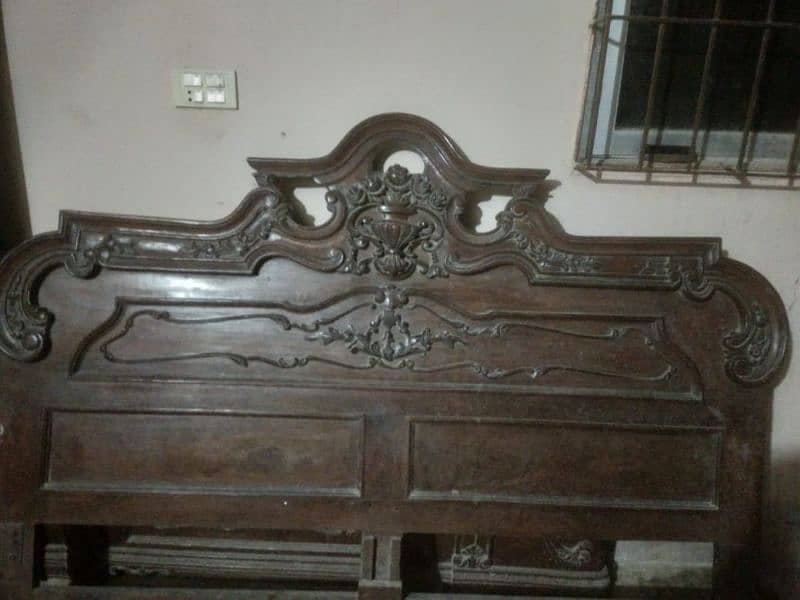 Chinioti Furniture 0