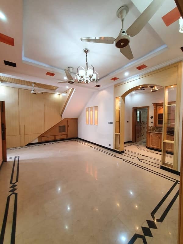 10 Marla Ground Floor Near Kashmir Highway G-13/4 0