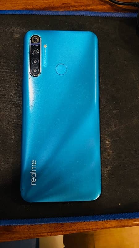 Realme 5i 4 GB Ram 64 GB Storage 10/08 1