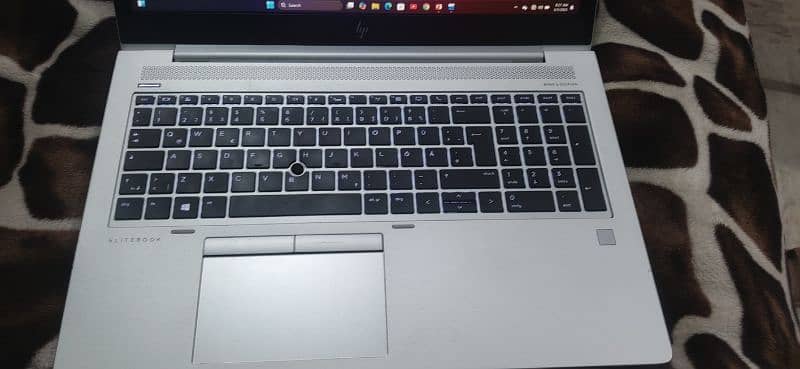 Hp Elitebook Advence model in a perfectly new condition 14