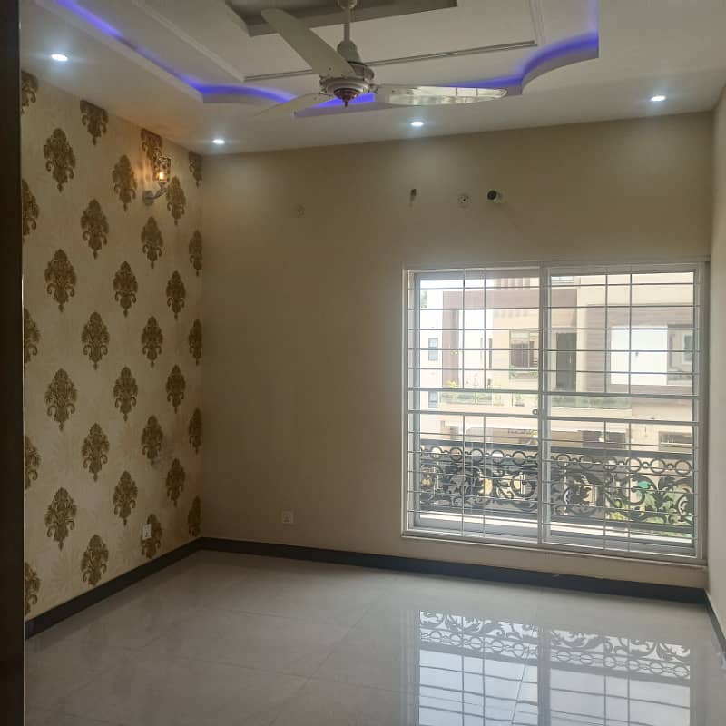 10 MARLA BRAND NEW HOUSE WITH BASEMENT FOR SALE IN OVERSEAS ENCLAVE BAHRIA TOWN LAHORE 10