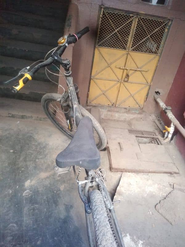 cycle gear wali hai Aage wala jump kam karta hai 6