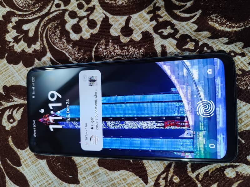 Realme 9 Pro Plus 5G / 8/128 5