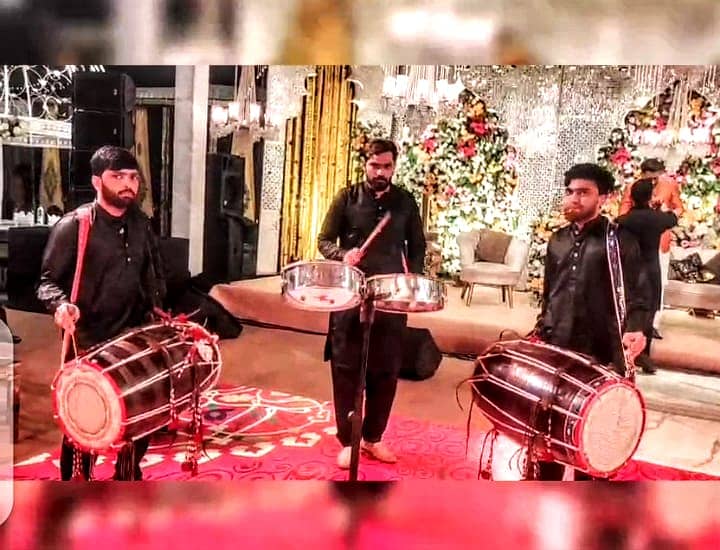 Dhol Services for Mehndi & Barat in Lahore | Band Baja 0