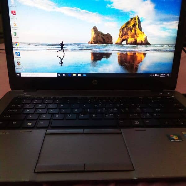 HP LAPTOP FOR ARGENT SALE BRAND NEW CONDITION 3