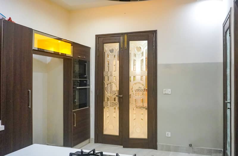 1 Kanal Ultra Modern House Gated Area Owner Build Solid Construction Near Park Market Mosque Main Boulevard 11