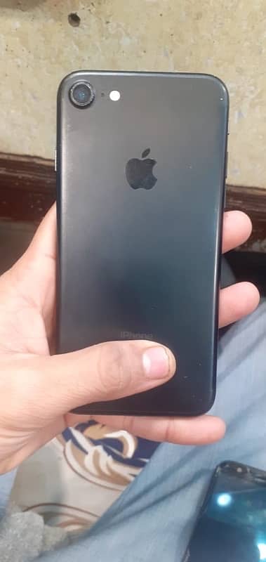 iPhone 7 non-PTA fingerprint okay all okay gb 32 2