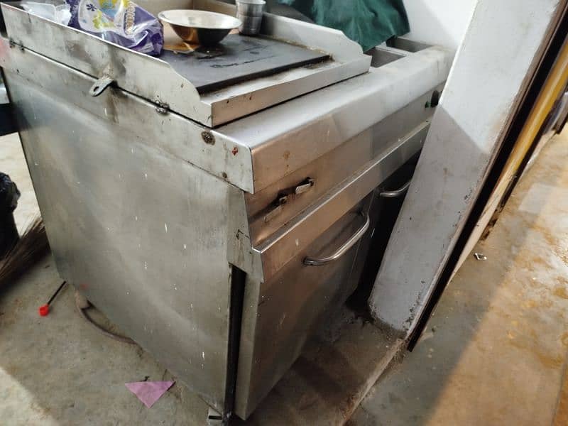 fryer and hot plate 2