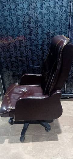 Executive Office Chair