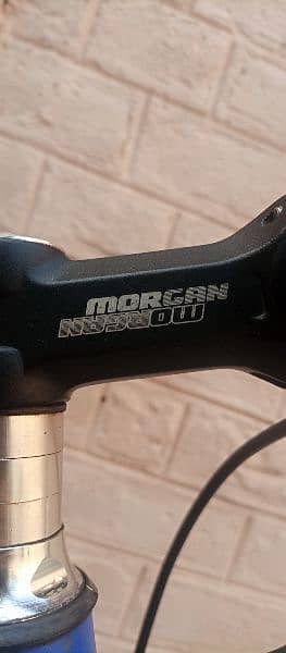 Morgan cycle 26 size 4