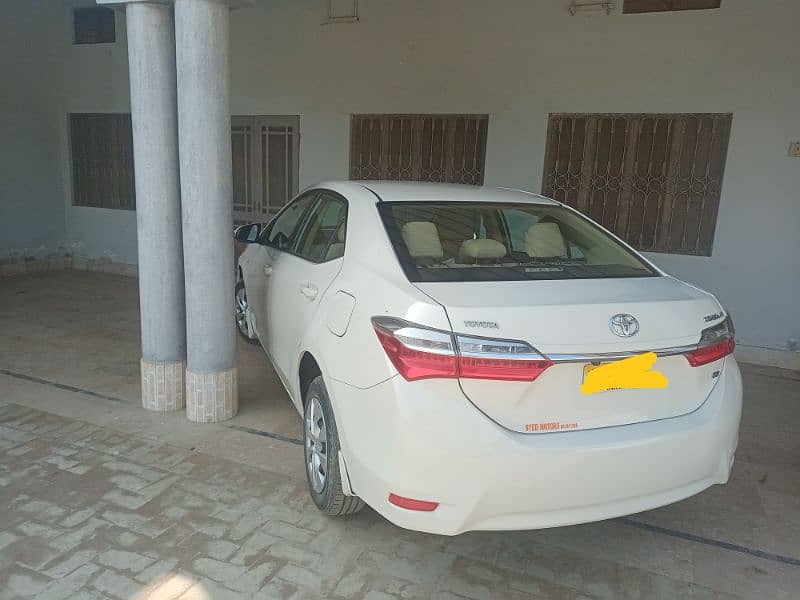 Toyota  Corolla GLI 1.3 manual transmission for sale 3