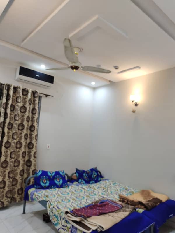 REAL PICTURE BEAUTIFUL MODREN HOUSE AVAIL FOR RENT IN DHA 11 RAHBER PHASE 2 1