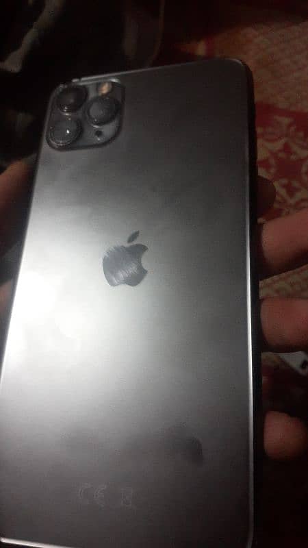 i phone 11 pro max 2