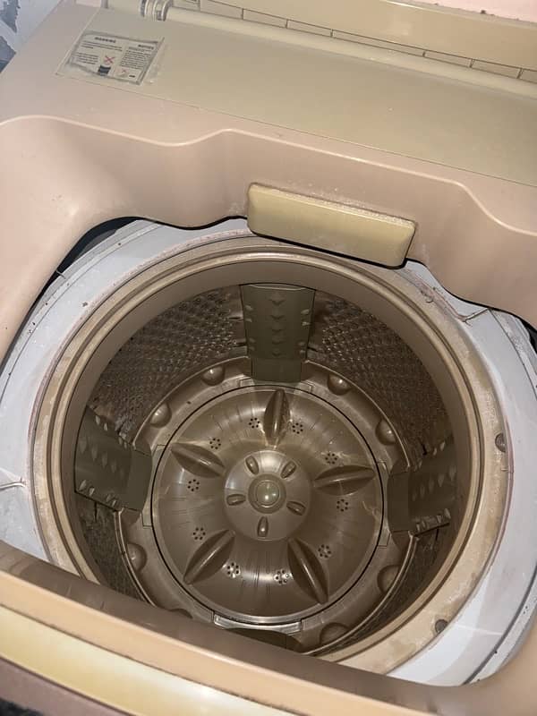 Dawlance Washing Machine 8