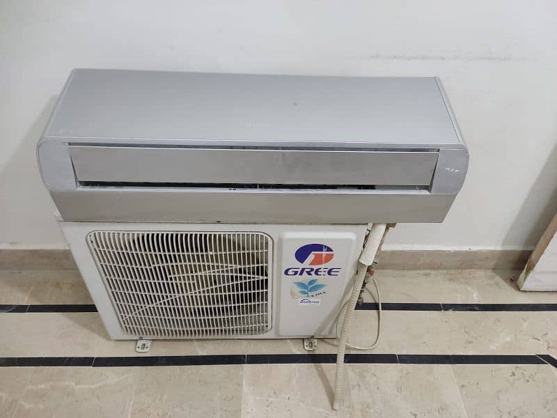 Gree Inverter 1ton genuine condition Haier golden piece 8