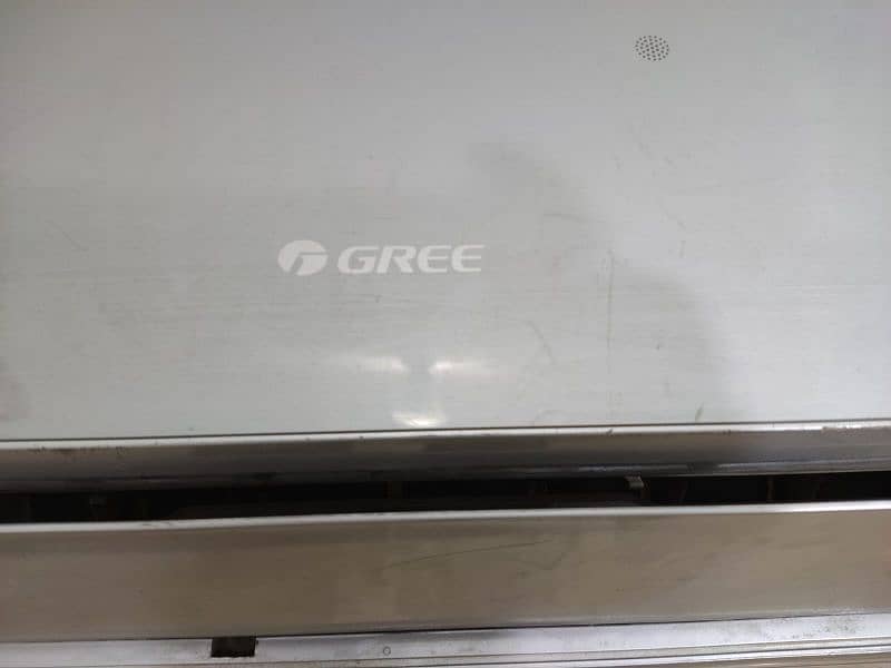 Gree Inverter 1ton genuine condition Haier golden piece 9