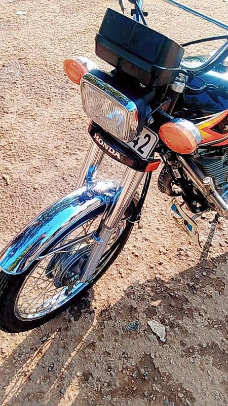 Honda 125 bike 21 model All Punjab no 1