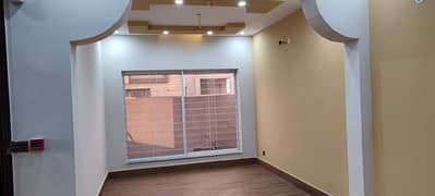 REAL PICTURE BEAUTIFUL MODREN HOUSE AVAIL FOR RENT IN DHA 11 RAHBER PHASE 2