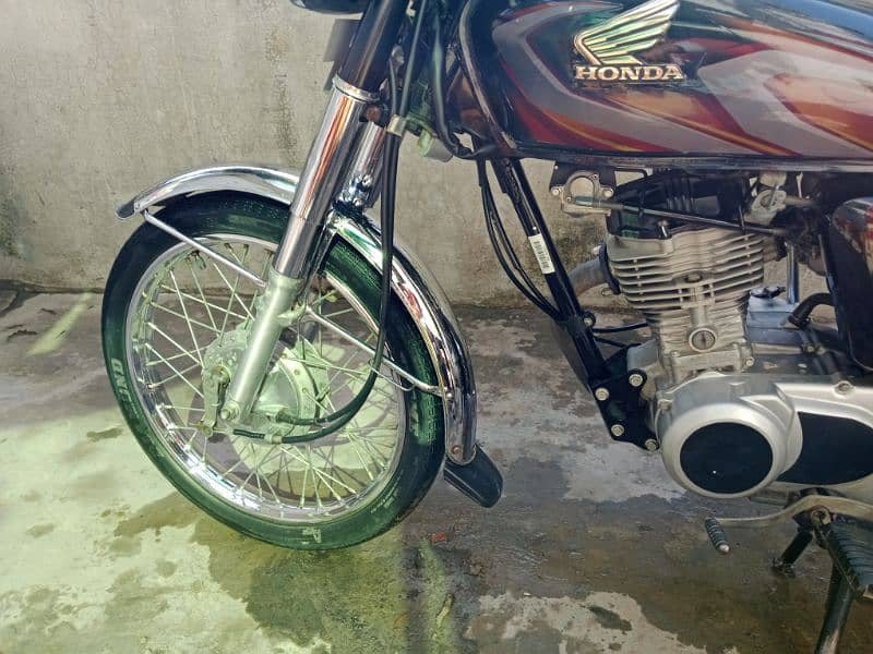 Honda 125, model 2022 5