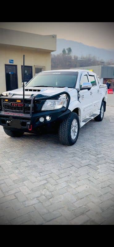 Toyota Hilux vigo champ 2012 0